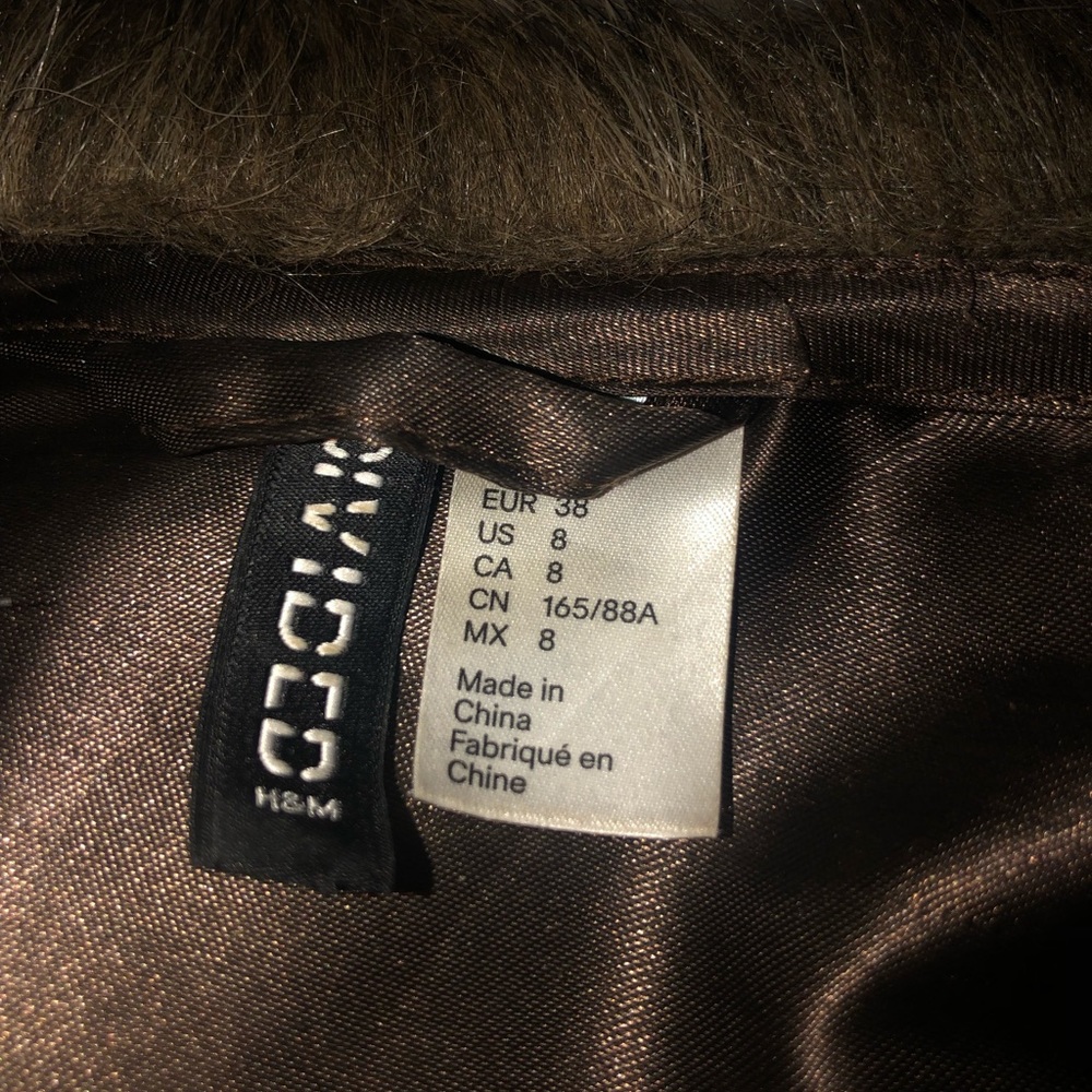 Fur Vest - Picture 3 of 3